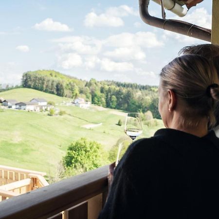 Kollerwirt Hotel Kapfenstein ภายนอก รูปภาพ